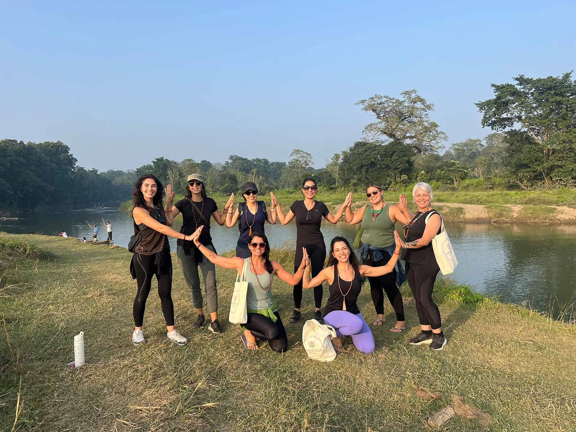 retiros de yoga na asia para brasileiros